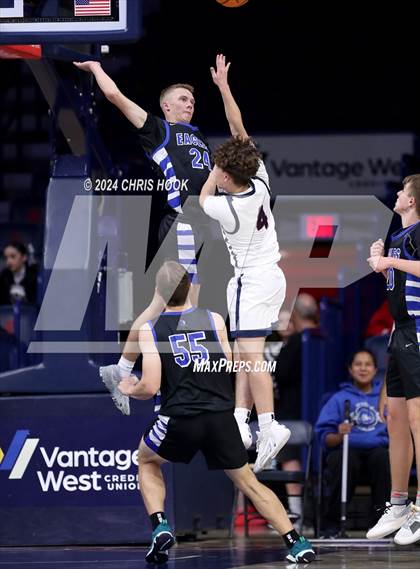 Thumbnail 1 in Desert Christian vs Benson (MLK Basketball Classic) photogallery.