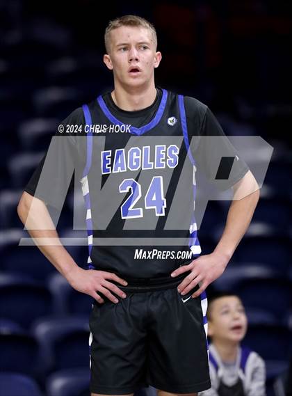 Thumbnail 2 in Desert Christian vs Benson (MLK Basketball Classic) photogallery.