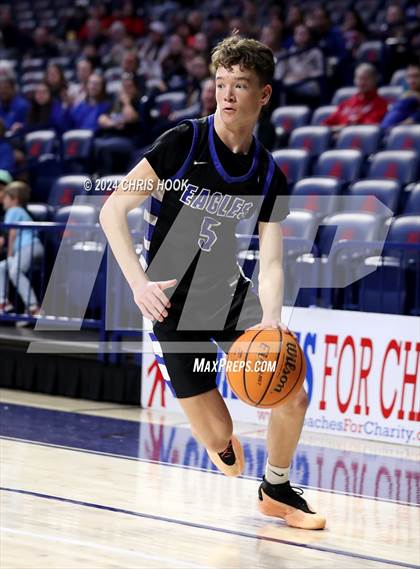 Thumbnail 2 in Desert Christian vs Benson (MLK Basketball Classic) photogallery.