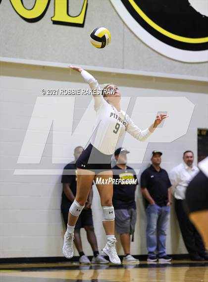 Thumbnail 3 in Athens @ Crandall photogallery.