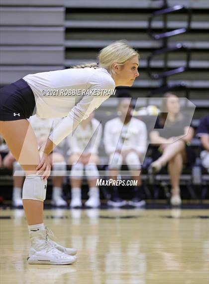 Thumbnail 3 in Athens @ Crandall photogallery.