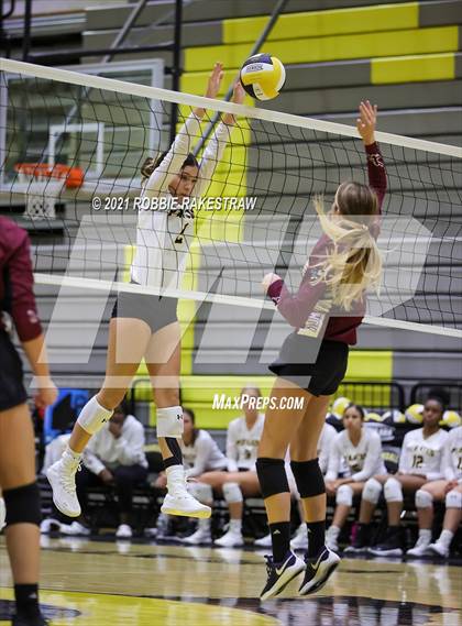 Thumbnail 3 in Athens @ Crandall photogallery.