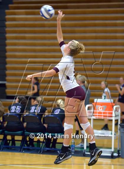 Thumbnail 1 in Lone Peak vs. Edison (Durango Fall Classic) photogallery.