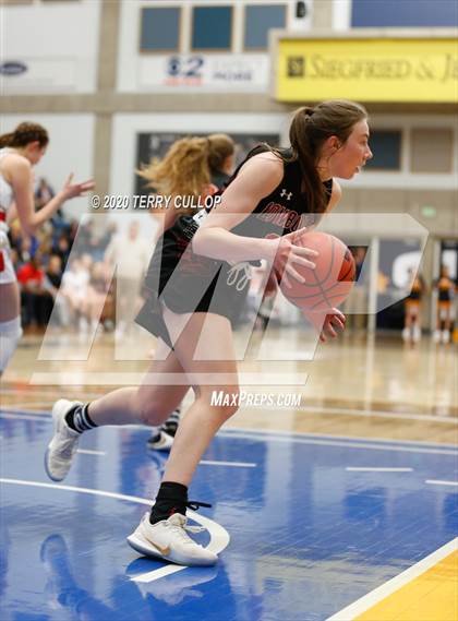 Thumbnail 2 in Grantsville vs. Judge Memorial (UHSAA 3A Semifinals) photogallery.