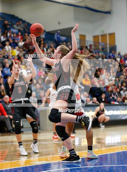 Thumbnail 2 in Grantsville vs. Judge Memorial (UHSAA 3A Semifinals) photogallery.
