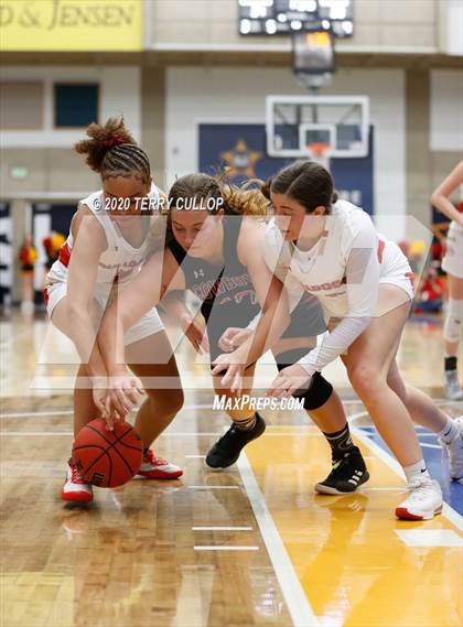Thumbnail 1 in Grantsville vs. Judge Memorial (UHSAA 3A Semifinals) photogallery.