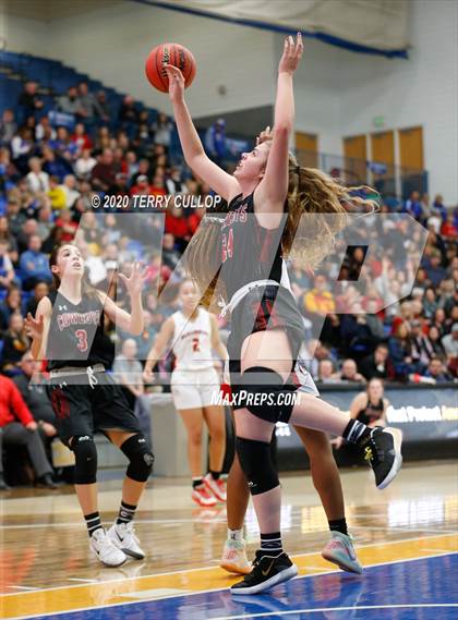 Thumbnail 1 in Grantsville vs. Judge Memorial (UHSAA 3A Semifinals) photogallery.