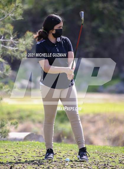 Thumbnail 2 in River Oaks Girls Golf Meet photogallery.