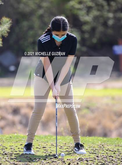 Thumbnail 3 in River Oaks Girls Golf Meet photogallery.