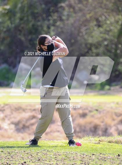 Thumbnail 1 in River Oaks Girls Golf Meet photogallery.