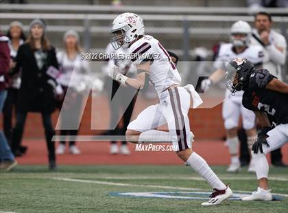 Thumbnail 1 in Industrial vs Llano (UIL 3A Division I Regional Semifinal) photogallery.