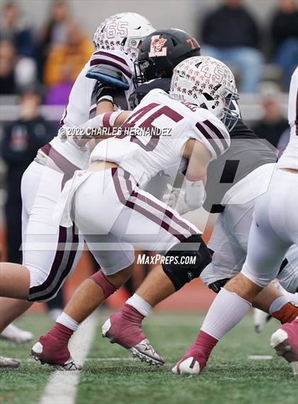 Thumbnail 3 in Industrial vs Llano (UIL 3A Division I Regional Semifinal) photogallery.