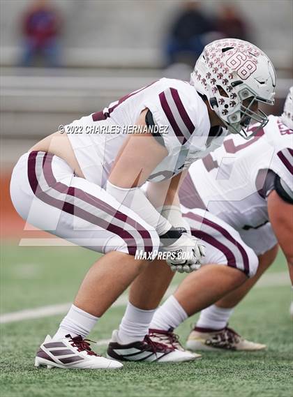 Thumbnail 1 in Industrial vs Llano (UIL 3A Division I Regional Semifinal) photogallery.
