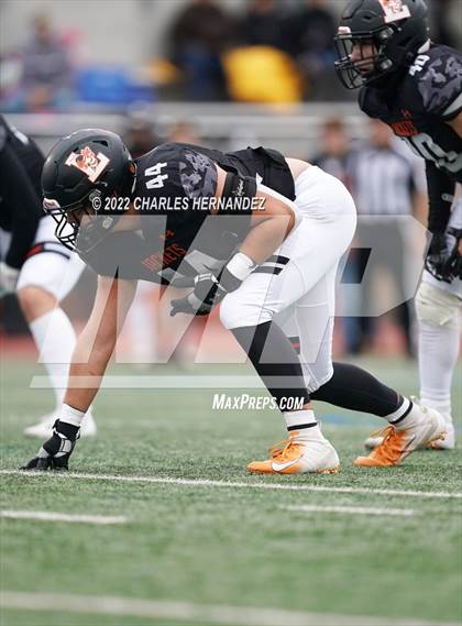 Thumbnail 3 in Industrial vs Llano (UIL 3A Division I Regional Semifinal) photogallery.