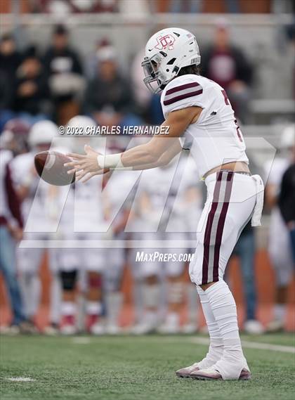 Thumbnail 1 in Industrial vs Llano (UIL 3A Division I Regional Semifinal) photogallery.
