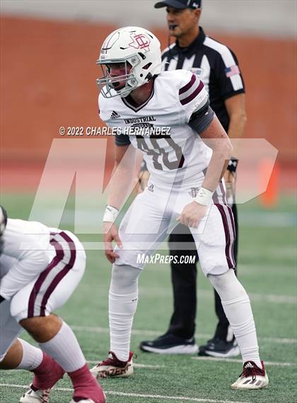 Thumbnail 1 in Industrial vs Llano (UIL 3A Division I Regional Semifinal) photogallery.