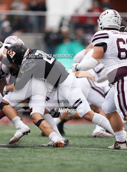 Thumbnail 1 in Industrial vs Llano (UIL 3A Division I Regional Semifinal) photogallery.