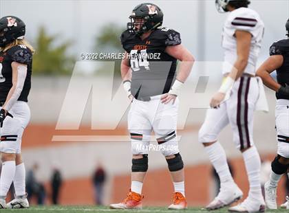 Thumbnail 3 in Industrial vs Llano (UIL 3A Division I Regional Semifinal) photogallery.