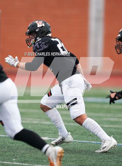 Thumbnail 2 in Industrial vs Llano (UIL 3A Division I Regional Semifinal) photogallery.