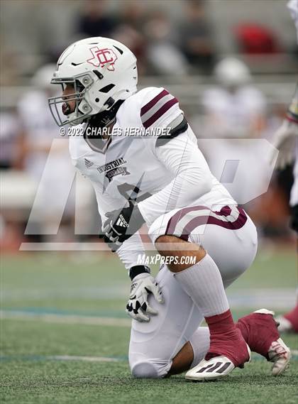 Thumbnail 3 in Industrial vs Llano (UIL 3A Division I Regional Semifinal) photogallery.