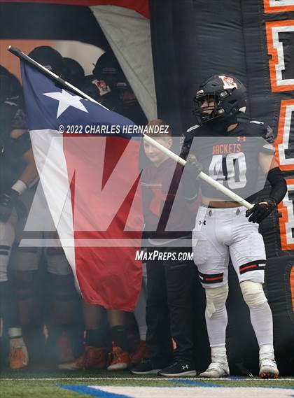 Thumbnail 2 in Industrial vs Llano (UIL 3A Division I Regional Semifinal) photogallery.