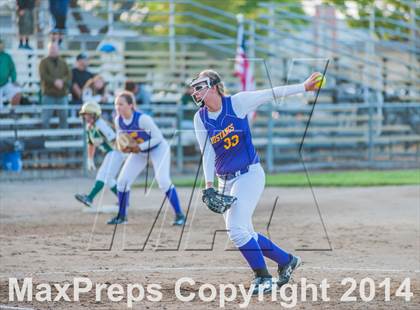 Thumbnail 3 in Middletown @ Moreau Catholic (CIF NCS D4 Playoff) photogallery.