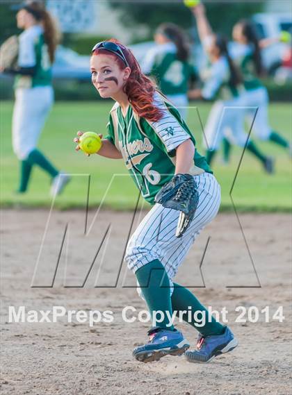 Thumbnail 2 in Middletown @ Moreau Catholic (CIF NCS D4 Playoff) photogallery.