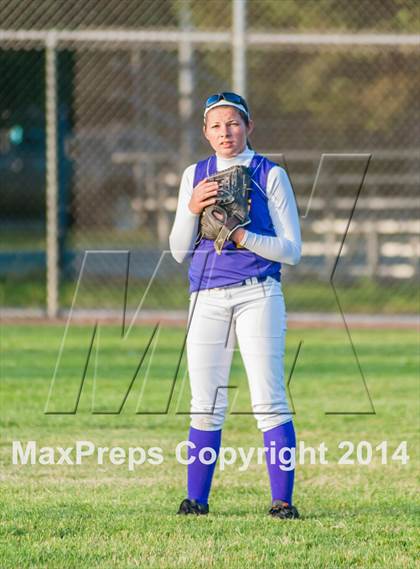 Thumbnail 1 in Middletown @ Moreau Catholic (CIF NCS D4 Playoff) photogallery.