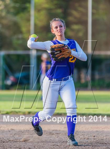 Thumbnail 1 in Middletown @ Moreau Catholic (CIF NCS D4 Playoff) photogallery.