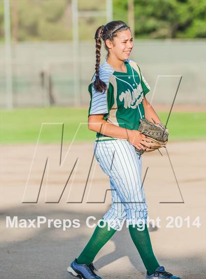 Thumbnail 3 in Middletown @ Moreau Catholic (CIF NCS D4 Playoff) photogallery.