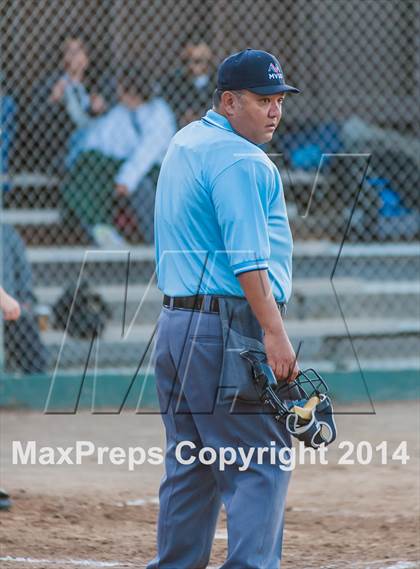 Thumbnail 3 in Middletown @ Moreau Catholic (CIF NCS D4 Playoff) photogallery.