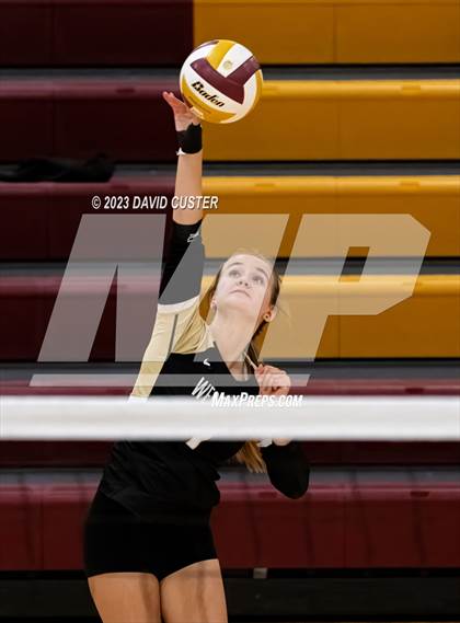 Thumbnail 2 in Westfield @ Oakton photogallery.