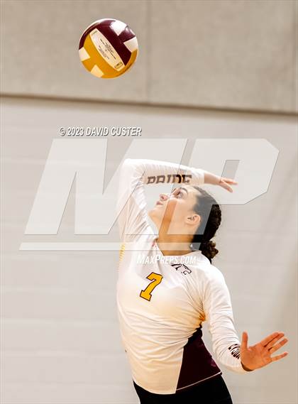 Thumbnail 2 in Westfield @ Oakton photogallery.