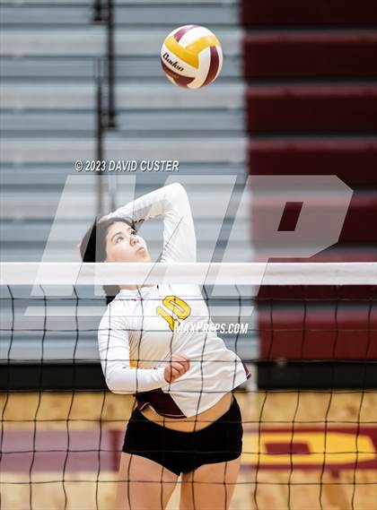 Thumbnail 3 in Westfield @ Oakton photogallery.