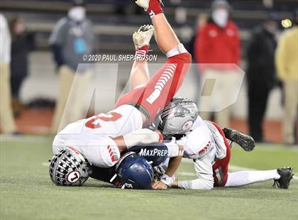 Thumbnail 3 in Loveland vs. Palmer Ridge (CHSAA 4A Final) photogallery.
