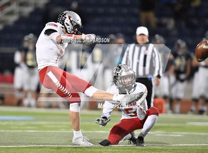 Thumbnail 2 in Loveland vs. Palmer Ridge (CHSAA 4A Final) photogallery.