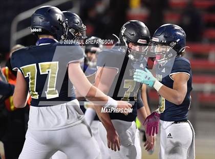 Thumbnail 3 in Loveland vs. Palmer Ridge (CHSAA 4A Final) photogallery.