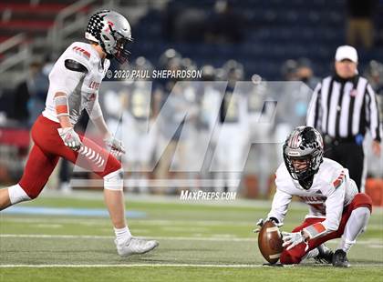 Thumbnail 2 in Loveland vs. Palmer Ridge (CHSAA 4A Final) photogallery.