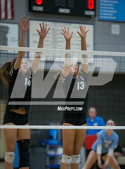 Thumbnail 3 in Tigard @ Lakeridge photogallery.