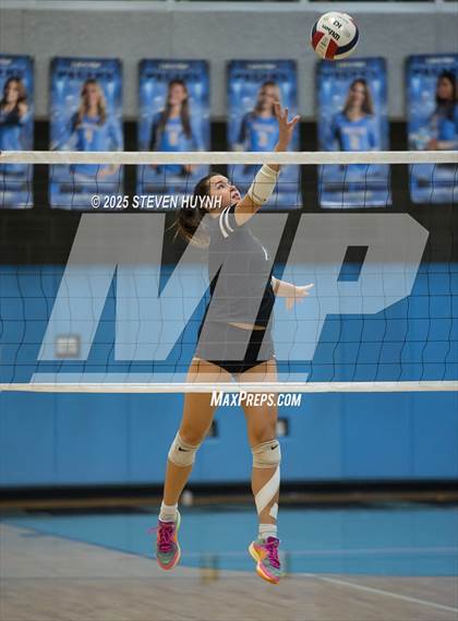 Thumbnail 1 in Tigard @ Lakeridge photogallery.