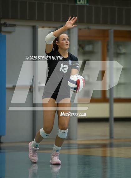 Thumbnail 3 in Tigard @ Lakeridge photogallery.