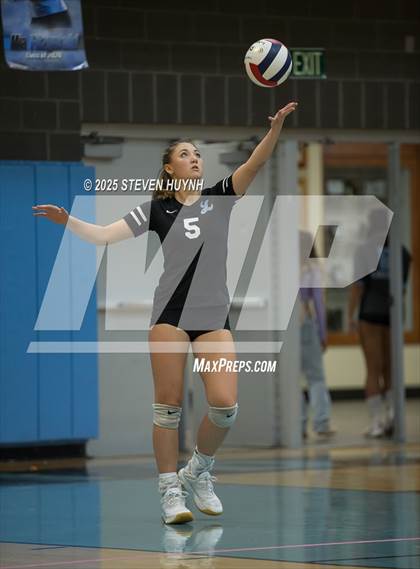 Thumbnail 3 in Tigard @ Lakeridge photogallery.