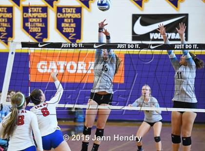 Thumbnail 1 in Los Alamitos vs Parker (Durango Fall Classic) photogallery.