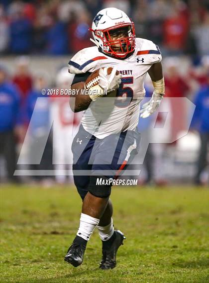 Thumbnail 2 in Buchanan vs. Liberty Bakersfield (CIF CS D1 Semifinal Playoff)  photogallery.
