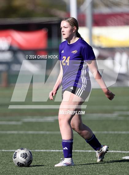 Thumbnail 3 in Sabino vs Sunnyside (Brandon Bean Soccer Tournament) photogallery.
