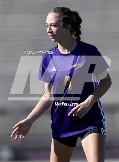 Thumbnail 2 in Sabino vs Sunnyside (Brandon Bean Soccer Tournament) photogallery.