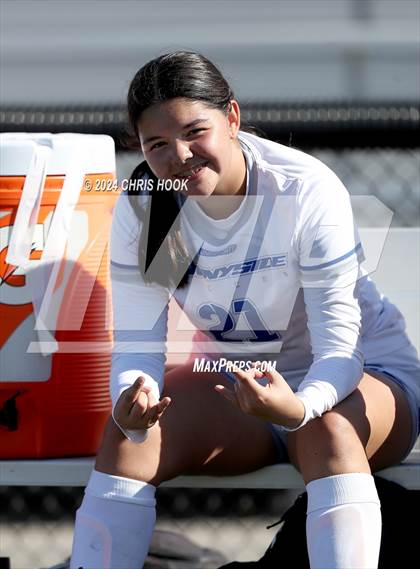Thumbnail 2 in Sabino vs Sunnyside (Brandon Bean Soccer Tournament) photogallery.