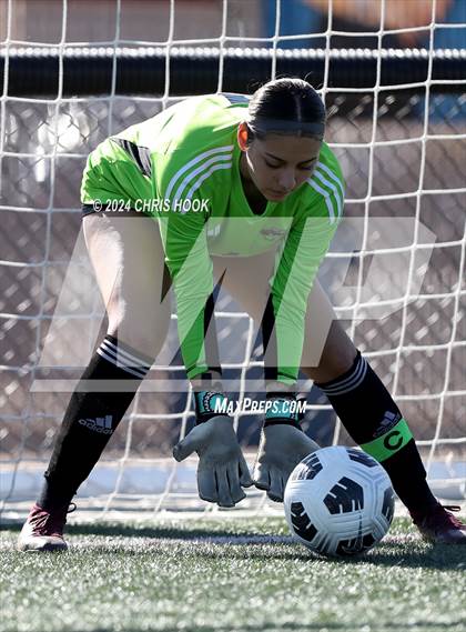 Thumbnail 2 in Sabino vs Sunnyside (Brandon Bean Soccer Tournament) photogallery.