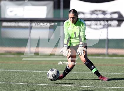 Thumbnail 3 in Sabino vs Sunnyside (Brandon Bean Soccer Tournament) photogallery.