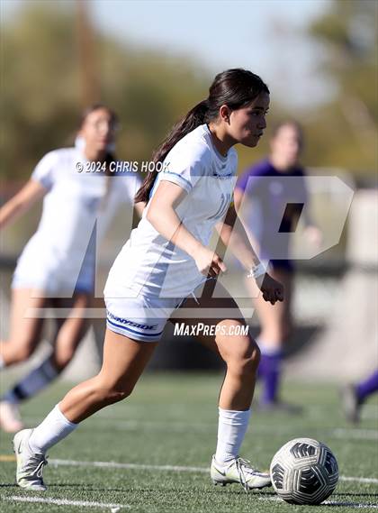 Thumbnail 3 in Sabino vs Sunnyside (Brandon Bean Soccer Tournament) photogallery.